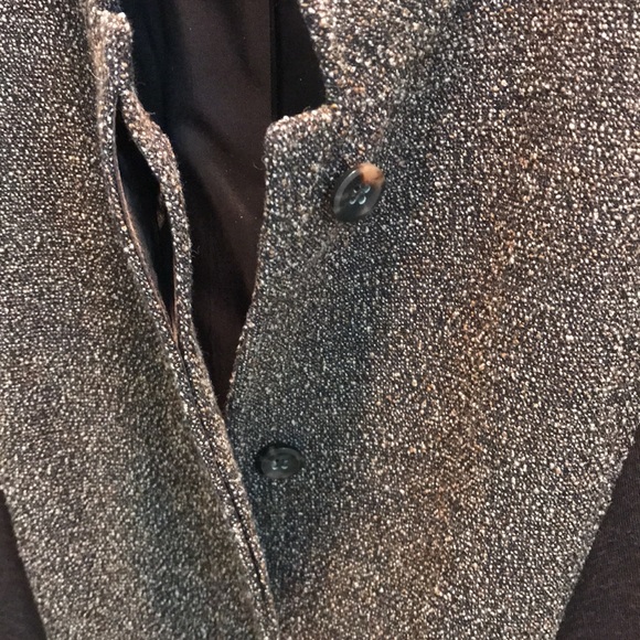 Suit jacket. - Picture 5 of 9